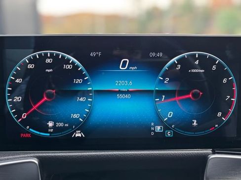 Certified 2021 Mercedes-Benz GLB 250 4MATIC image 46