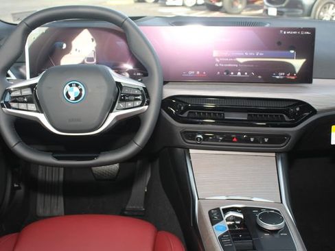 New 2026 BMW i4 xDrive40i w/ Premium Package image 19