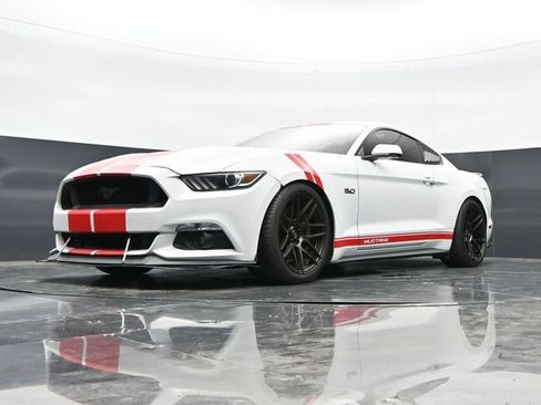 Used 2015 Ford Mustang GT Premium w/ GT Performance Package RWD image 40