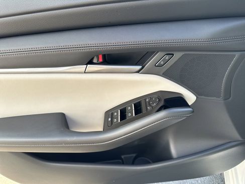 New 2026 MAZDA MAZDA3 2.5 S Sedan w/ Preferred Pkg image 23