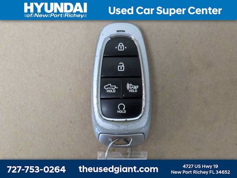 Certified 2022 Hyundai Santa Cruz SEL w/ Activity Package AWD/4WD image 35