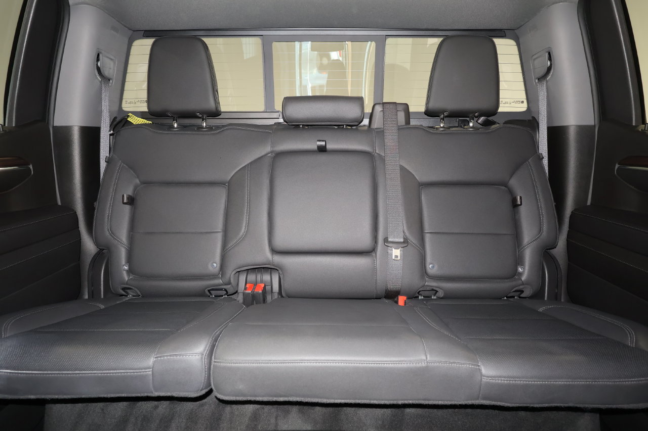 Certified 2023 GMC Sierra 1500 SLT w/ SLT Premium Plus Package AWD/4WD image 32
