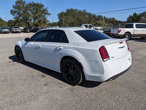 Used 2020 Chrysler 300 S w/ 300S Premium Group image 6
