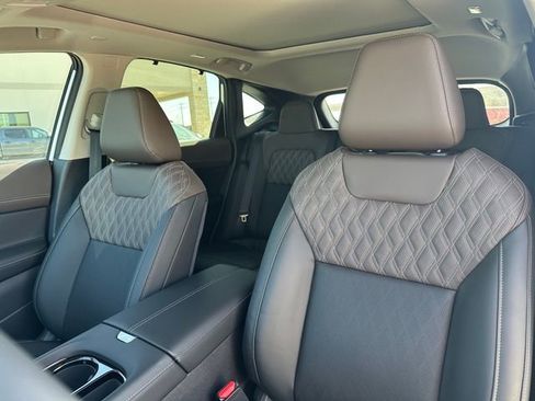 Used 2026 Nissan Murano Platinum w/ Technology Package image 11