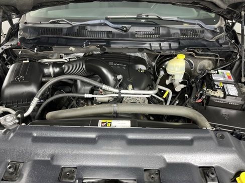 Used 2016 RAM 1500 Express w/ Black Ram 1500 Express Group image 9