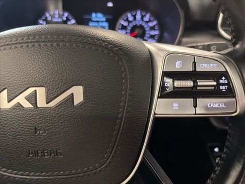 Used 2022 Kia Telluride S image 24