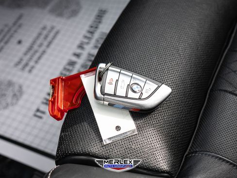 Used 2016 BMW 750i xDrive image 59