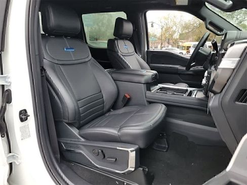 New 2026 Ford F250 Platinum image 17
