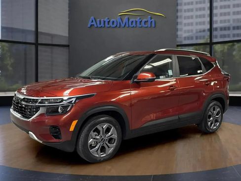 Used 2024 Kia Seltos S FWD image 6