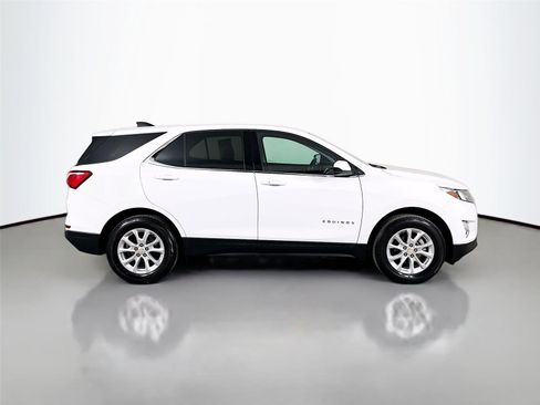 Used 2020 Chevrolet Equinox LT AWD/4WD image 10