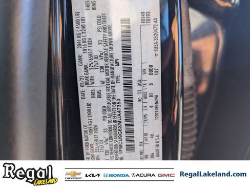 Used 2021 Ford Escape SE w/ Cold Weather Package image 32