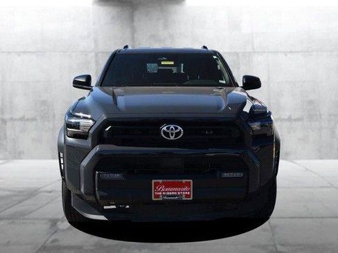 Used 2025 Toyota 4Runner SR5 image 4