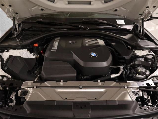 Used 2026 BMW 330i xDrive Sedan w/ M Sport Package AWD/4WD image 17