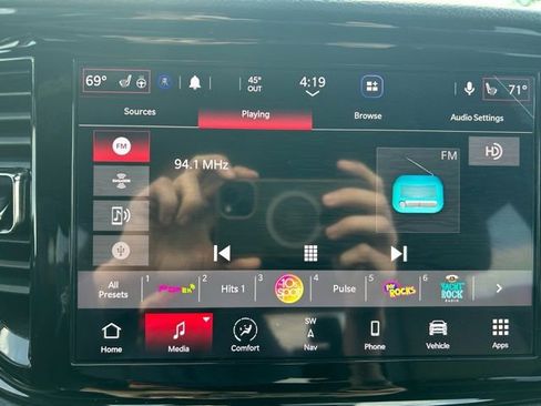 Used 2022 Dodge Durango GT image 19