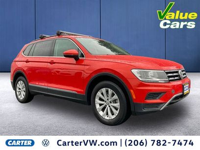 Used 2018 Volkswagen Tiguan SE w/ Panoramic Sunroof Package