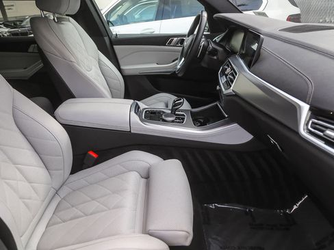 Certified 2023 BMW X5 sDrive40i w/ Parking Assistance Package image 13