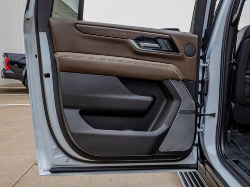 Used 2026 GMC Yukon XL Denali Ultimate image 41