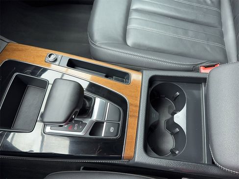 Used 2023 Audi Q5 2.0T Premium Plus image 30