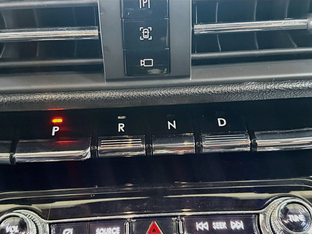 Used 2022 Lincoln Corsair FWD image 18