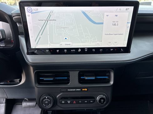 Used 2025 Ford Maverick Lobo image 20