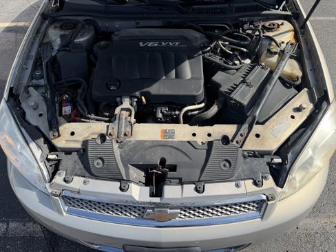 Used 2012 Chevrolet Impala LT FWD image 35