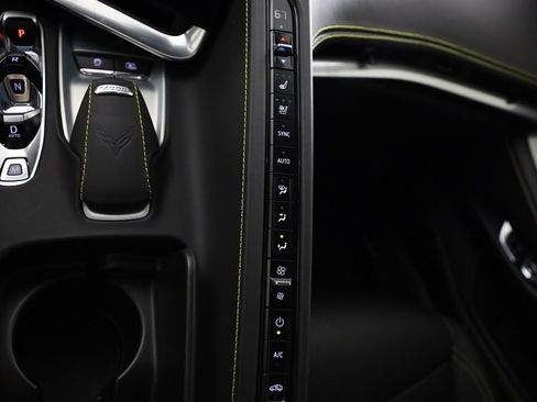 Used 2021 Chevrolet Corvette Stingray image 36