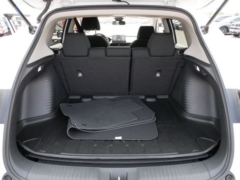 Used 2026 Honda HR-V LX image 18