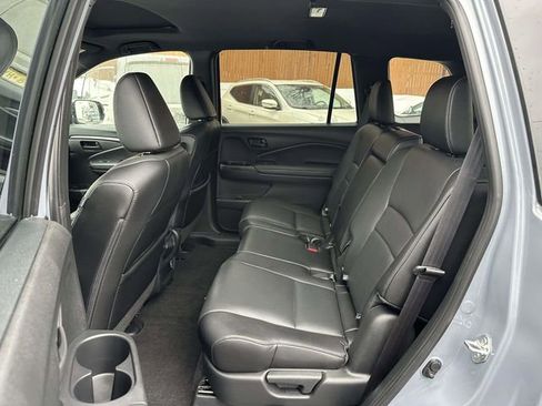 Certified 2023 Honda Passport EX-L image 13