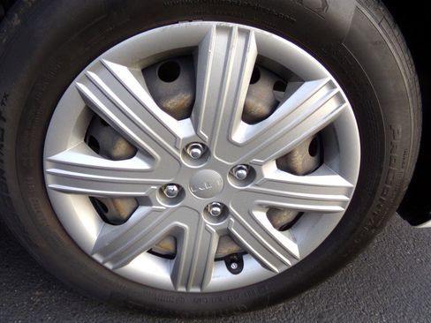 Used 2023 Kia Rio LX image 56