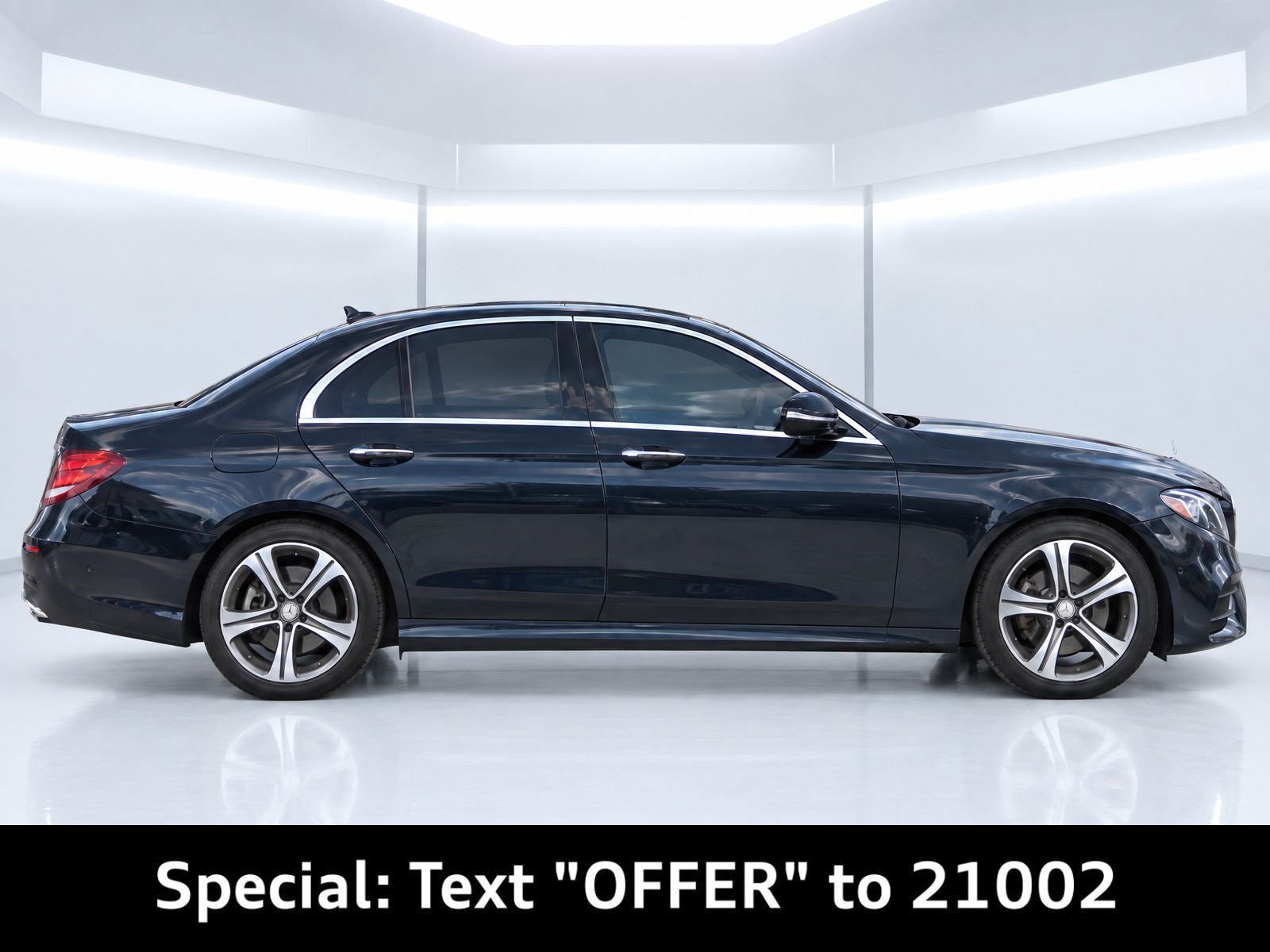 Used 2017 Mercedes-Benz E 300 image 8