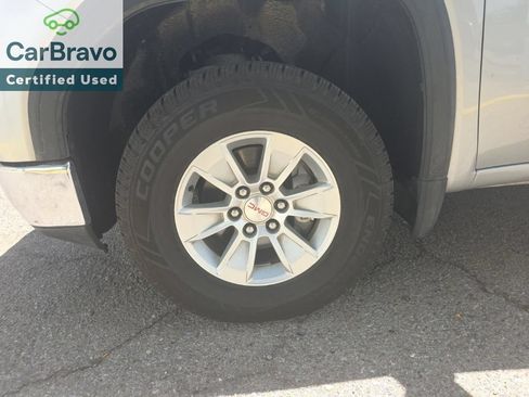 Used 2020 GMC Sierra 1500 SLE w/ SLE Value Package AWD/4WD image 2