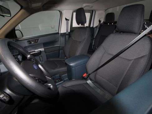 New 2026 Ford Maverick XL AWD/4WD image 3