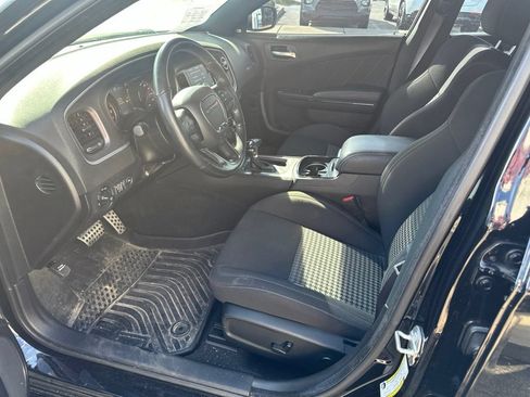 Used 2021 Dodge Charger R/T w/ Blacktop Package RWD image 5
