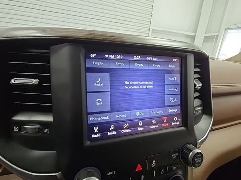 Used 2020 RAM 2500 Laramie image 17