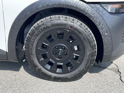 New 2025 Hyundai Ioniq 5 XRT image 29