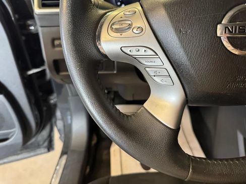 Used 2017 Nissan Murano SV AWD/4WD image 11