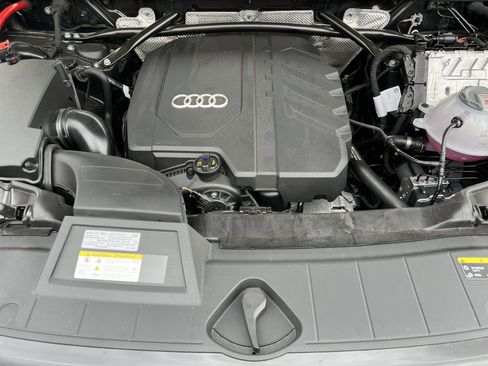 Used 2023 Audi Q5 2.0T Prestige w/ Prestige Package image 36