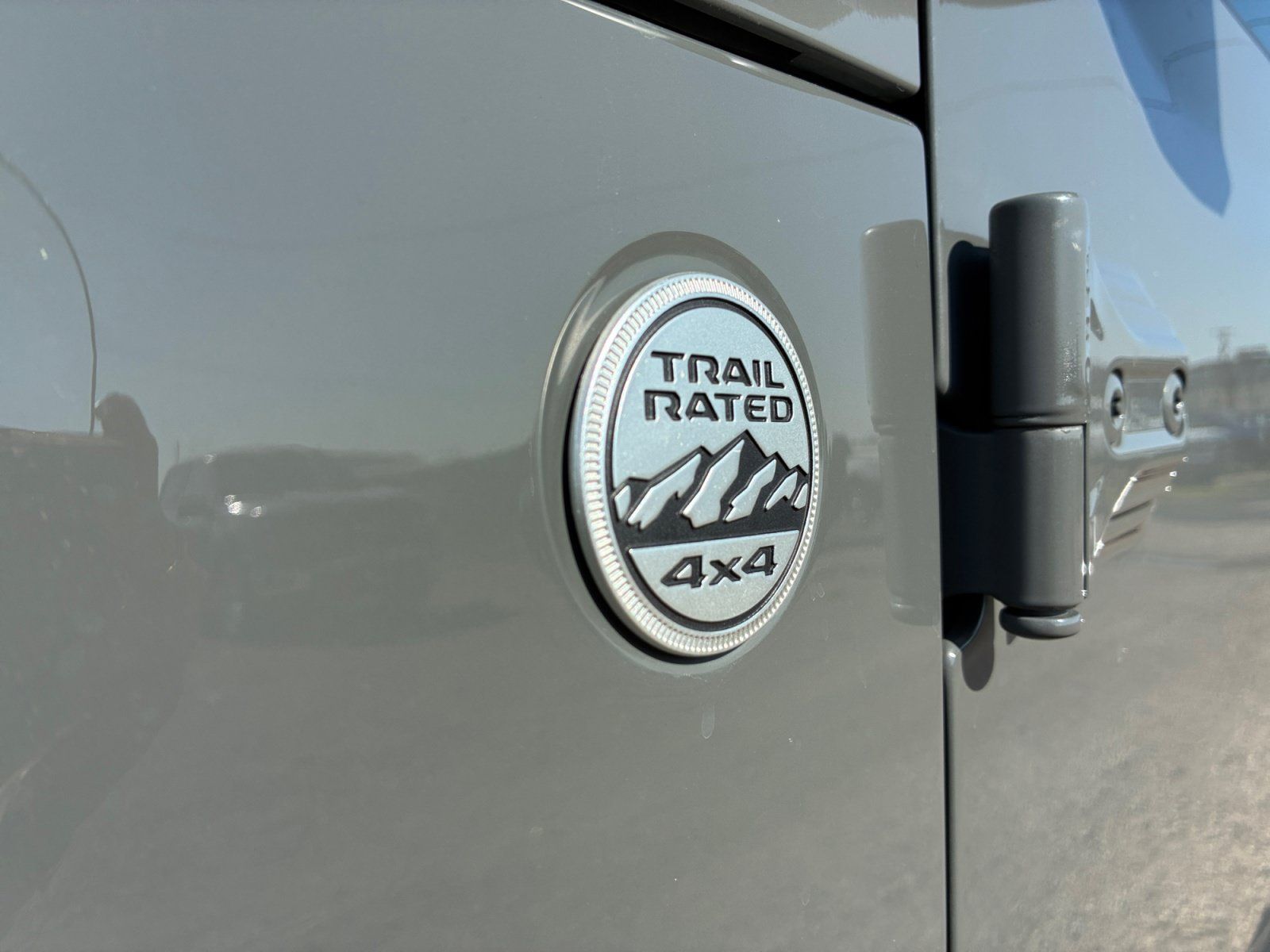 Used 2020 Jeep Wrangler Unlimited Sahara AWD/4WD image 23