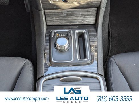 Used 2021 Chrysler 300 Touring w/ Sport Appearance Package image 18