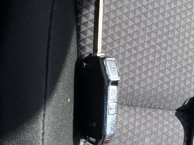 Used 2024 Kia Soul LX w/ Option Group 015 FWD image 32