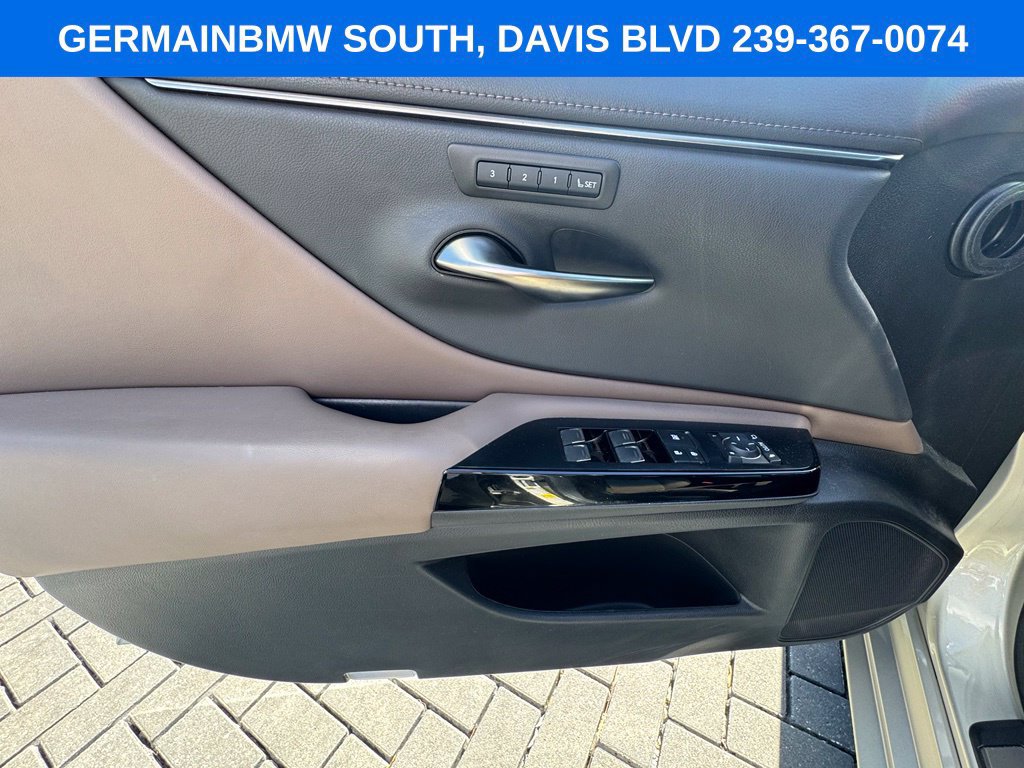Used 2022 Lexus ES 350 w/ Premium Package FWD image 26
