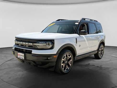 Used 2024 Ford Bronco Sport Outer Banks AWD/4WD image 4