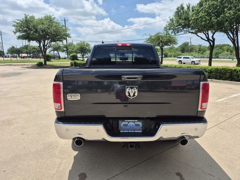Used 2014 RAM 1500 Laramie RWD image 7