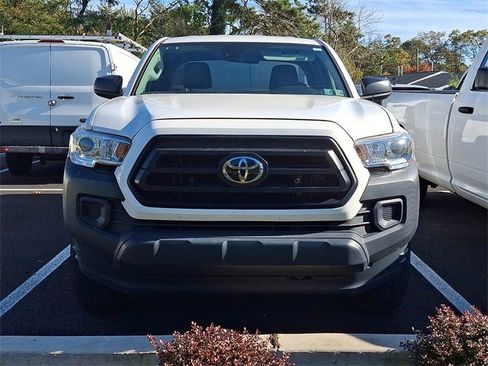 Used 2023 Toyota Tacoma SR image 2