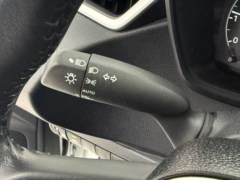 Used 2024 Toyota Corolla SE FWD image 13