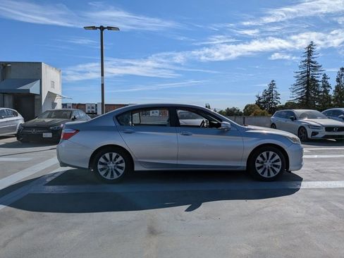 Used 2013 Honda Accord EX image 4