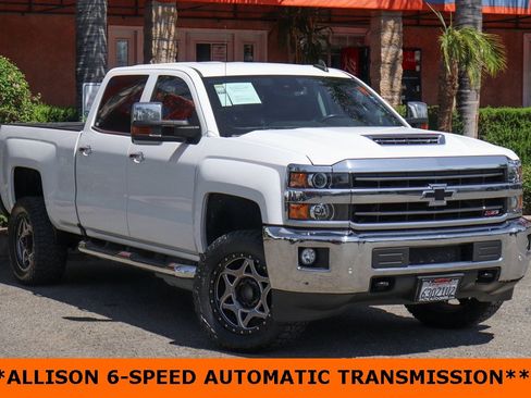 Used 2019 Chevrolet Silverado 2500 LTZ w/ Duramax Plus Package image 2