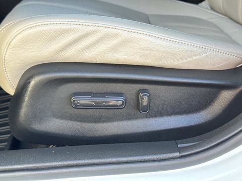 Certified 2022 Honda Insight Touring image 22