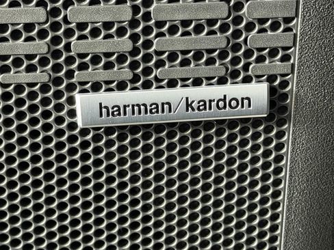 Used 2025 Subaru Solterra Touring w/ Touring Package image 18