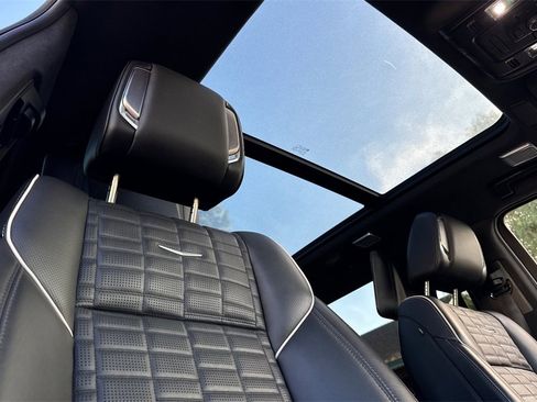 Used 2023 Cadillac Escalade ESV Sport Platinum image 20